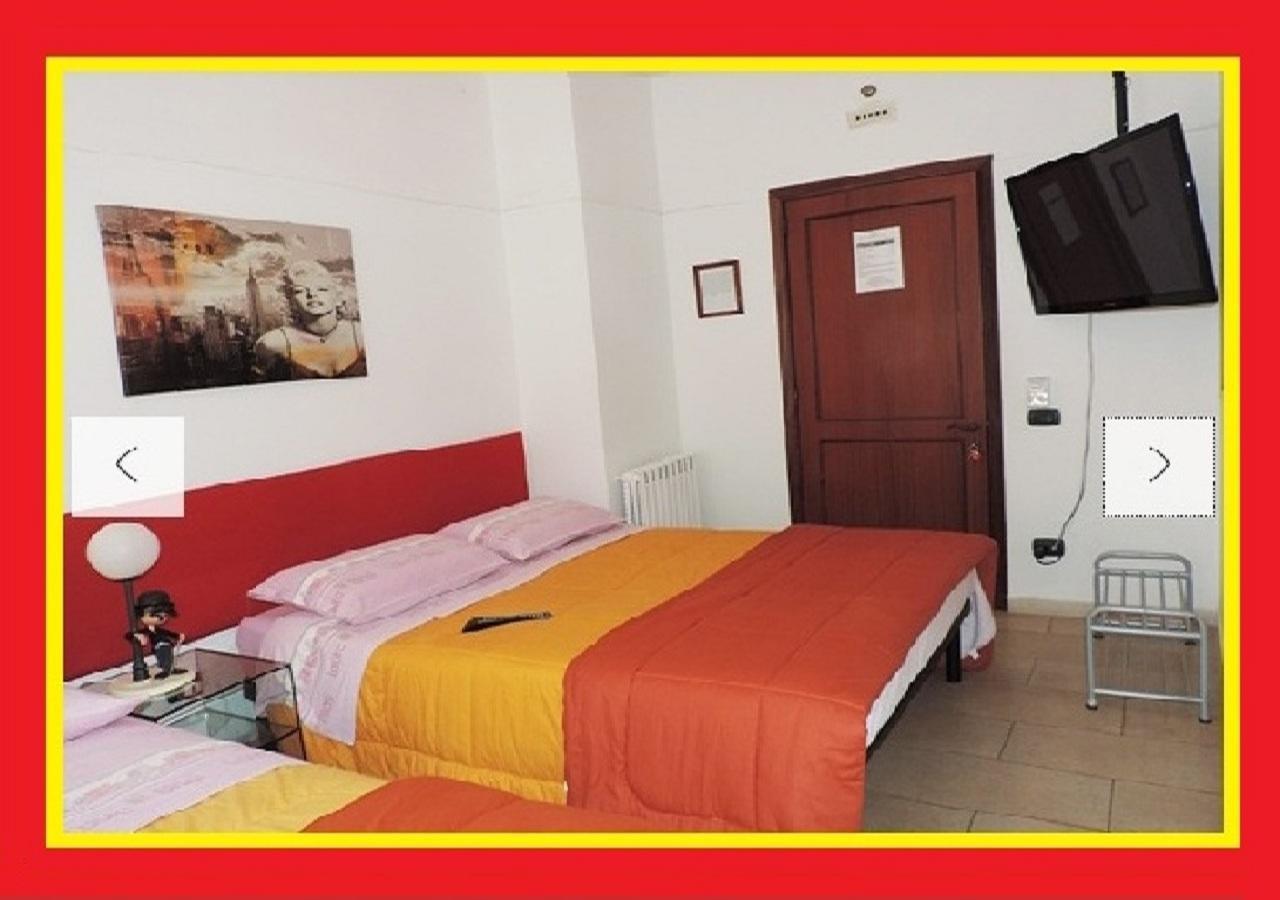Bed & Breakfast Maricentro Tarente Buitenkant foto